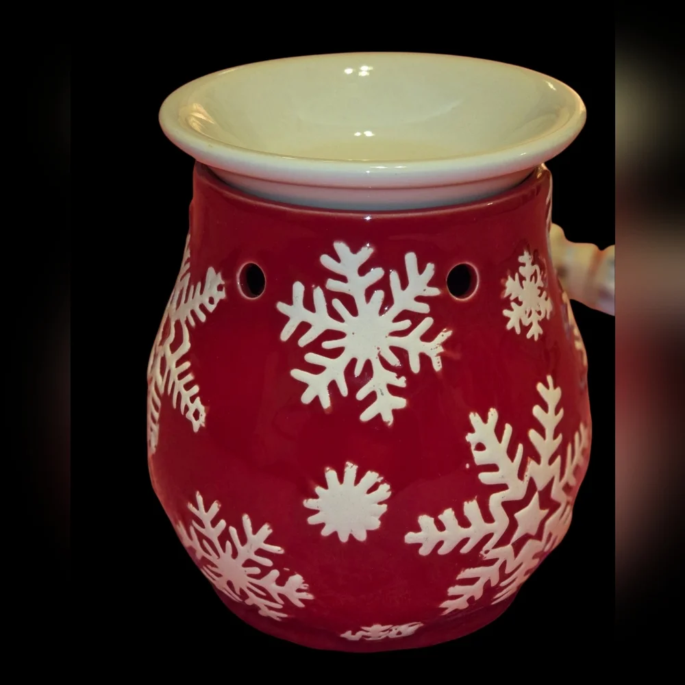 Wax Warmer Red With White Snowflakes & White Melting Dish